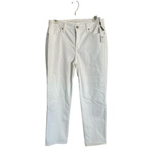 Chico's White Straight Leg Jeans Smooth Finish